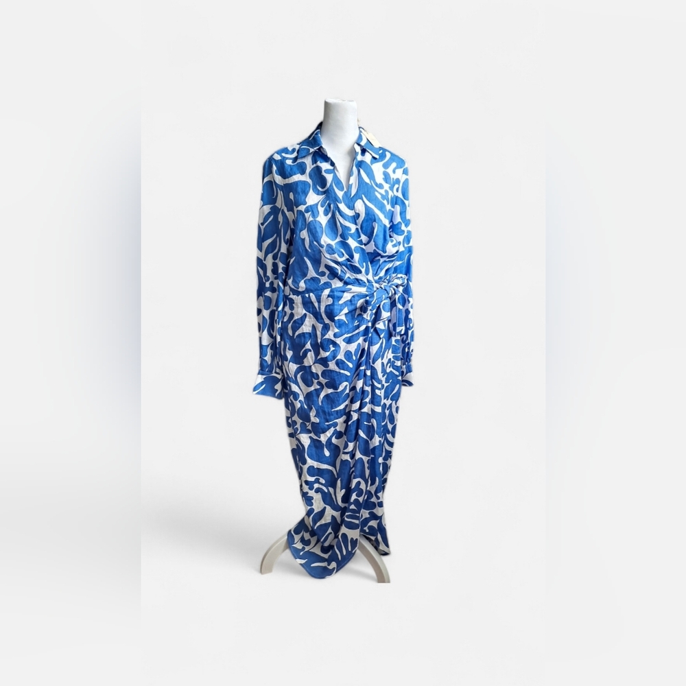 Magaschoni 100% Linen Blue & White Wrap Dress Size 8 . Brand New.